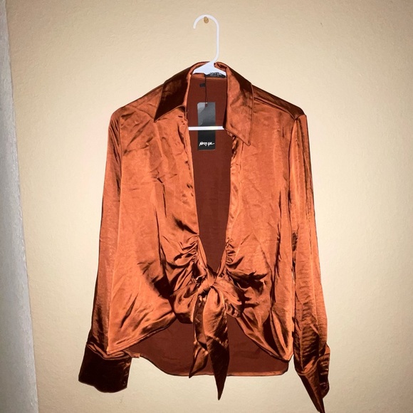 Nasty Gal Tops - Blouse - Knot Detail